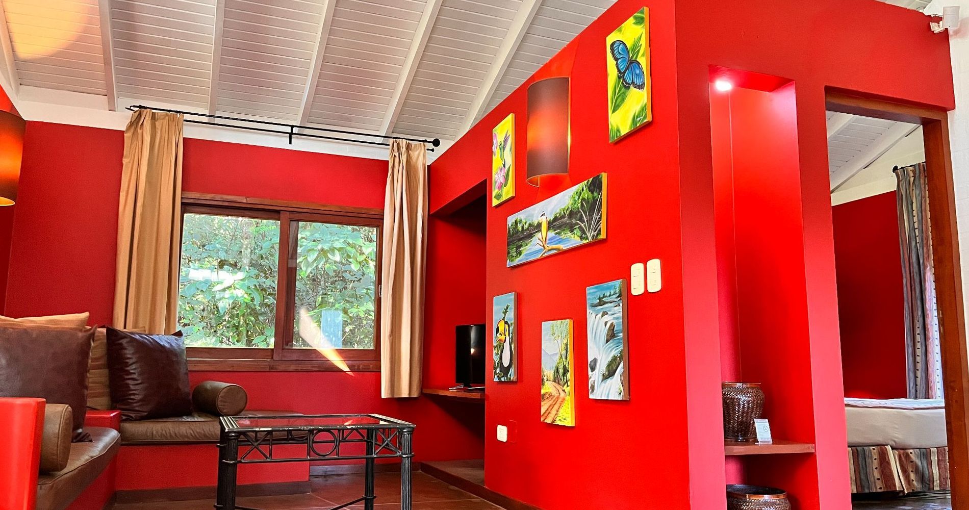 Raíces Amambai Lodges