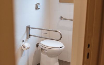 GranHotelPotrerillos - 
                                    Acceso para huéspedes con movilidad reducida                                