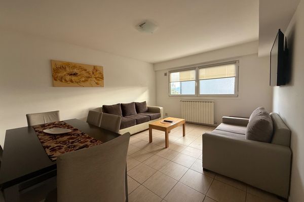 Departamento Premium de 2 dormitorios Vista a la Montañas.