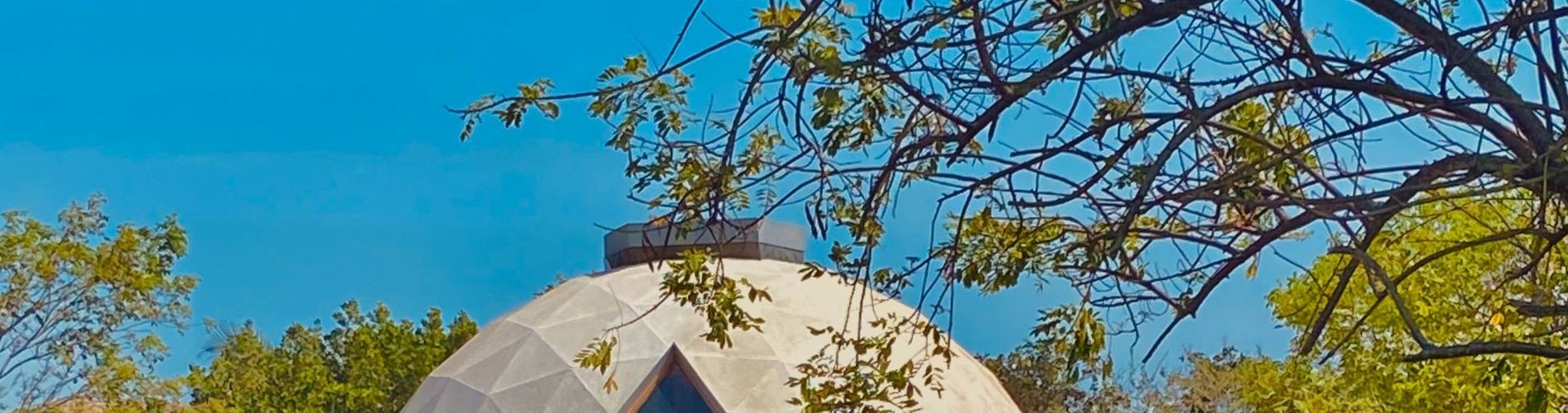 KOMMOX Beach Cartagena