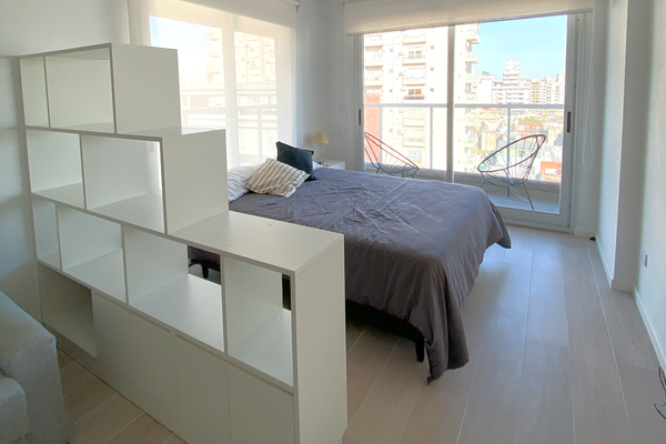 Encantador monoambiente con piscina a 1 cuadra del Hospital Italiano [Rawson]