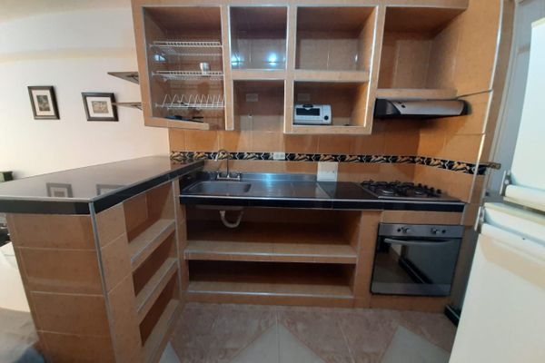 APARTAESTUDIO CON AIRE