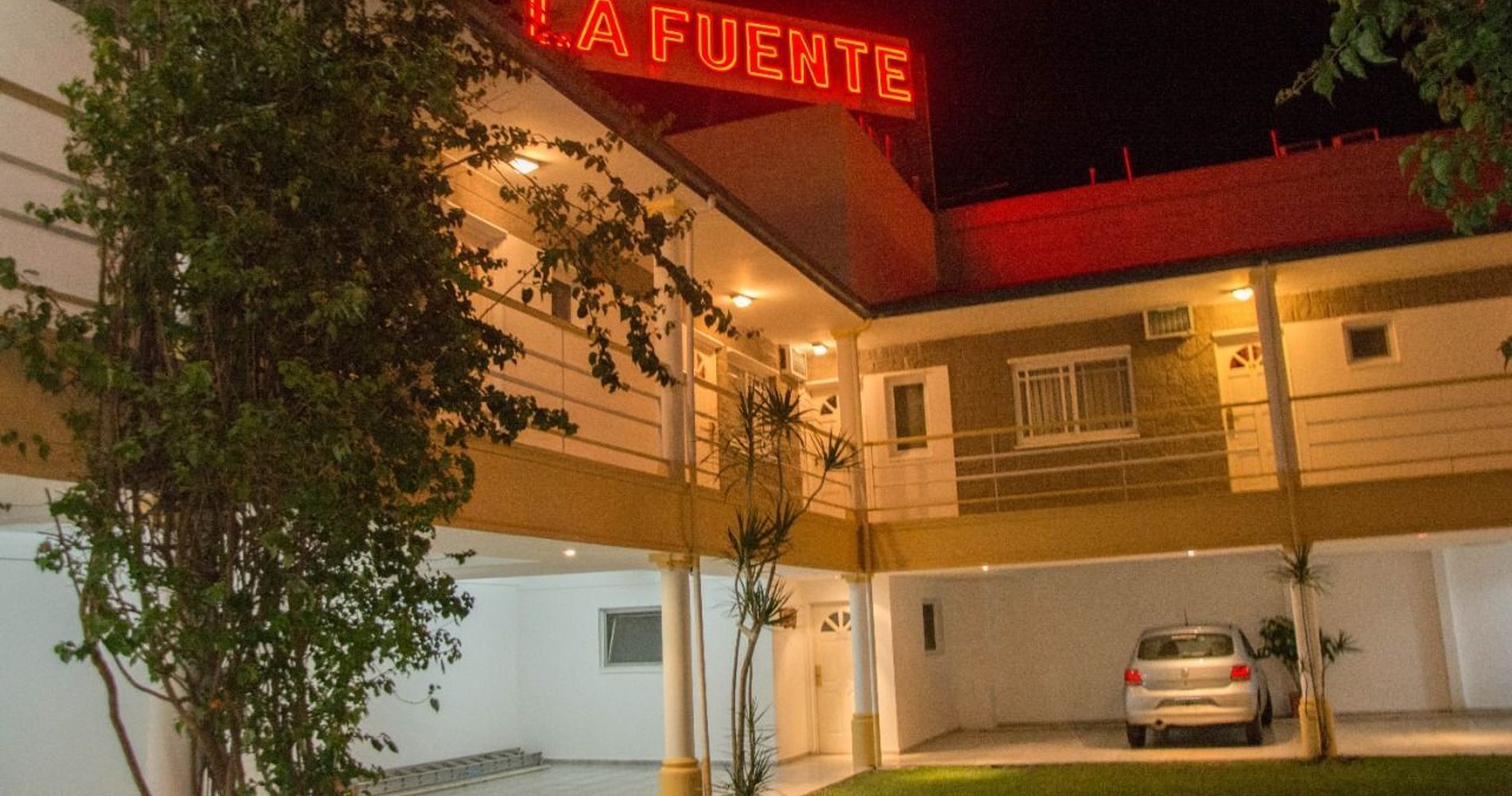 La Fuente Apart Hotel