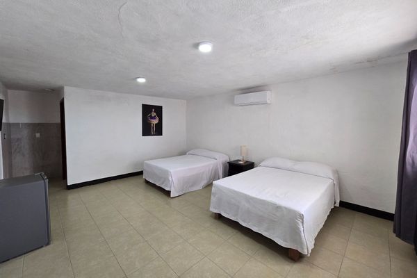 Sencilla Doble Queen + Sofa Cama 