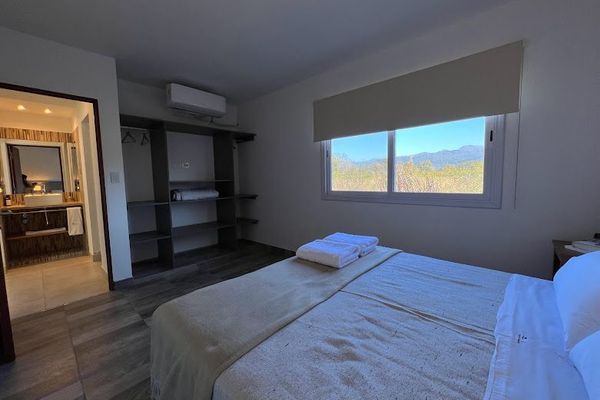 Cabaña Superior en dos plantas (2 dormitorios)