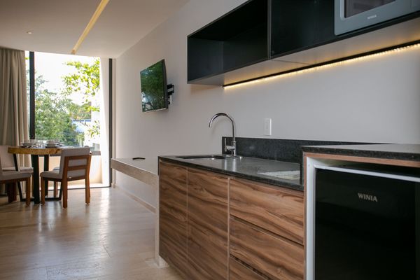 Kaab estudio by the beach