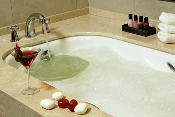 Habitación Superior con cama extragrande con vista al jardin