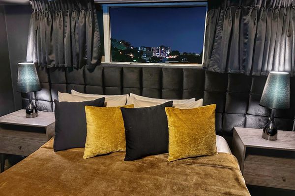 Gótica Estándar Pantera