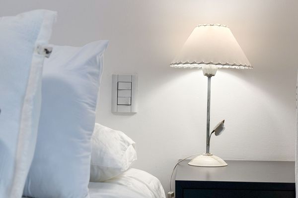 New India Apartment - con amenities, centrico.