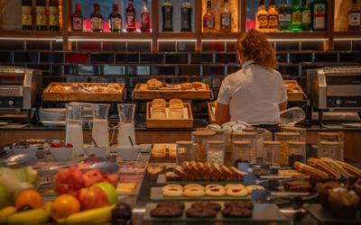 DelBonoCentral - Desayuno Buffet Americano