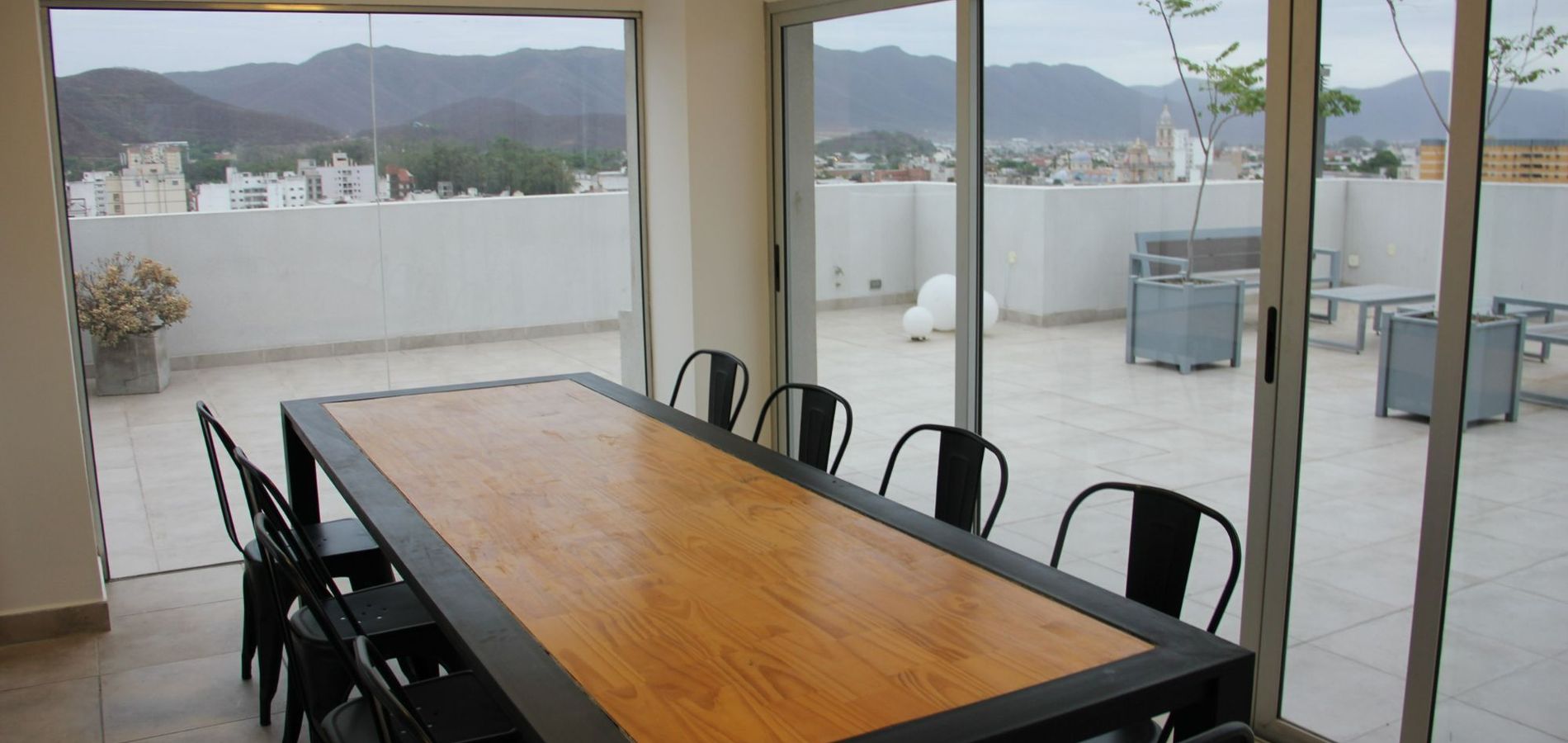 HOMEFULL Apartamentos