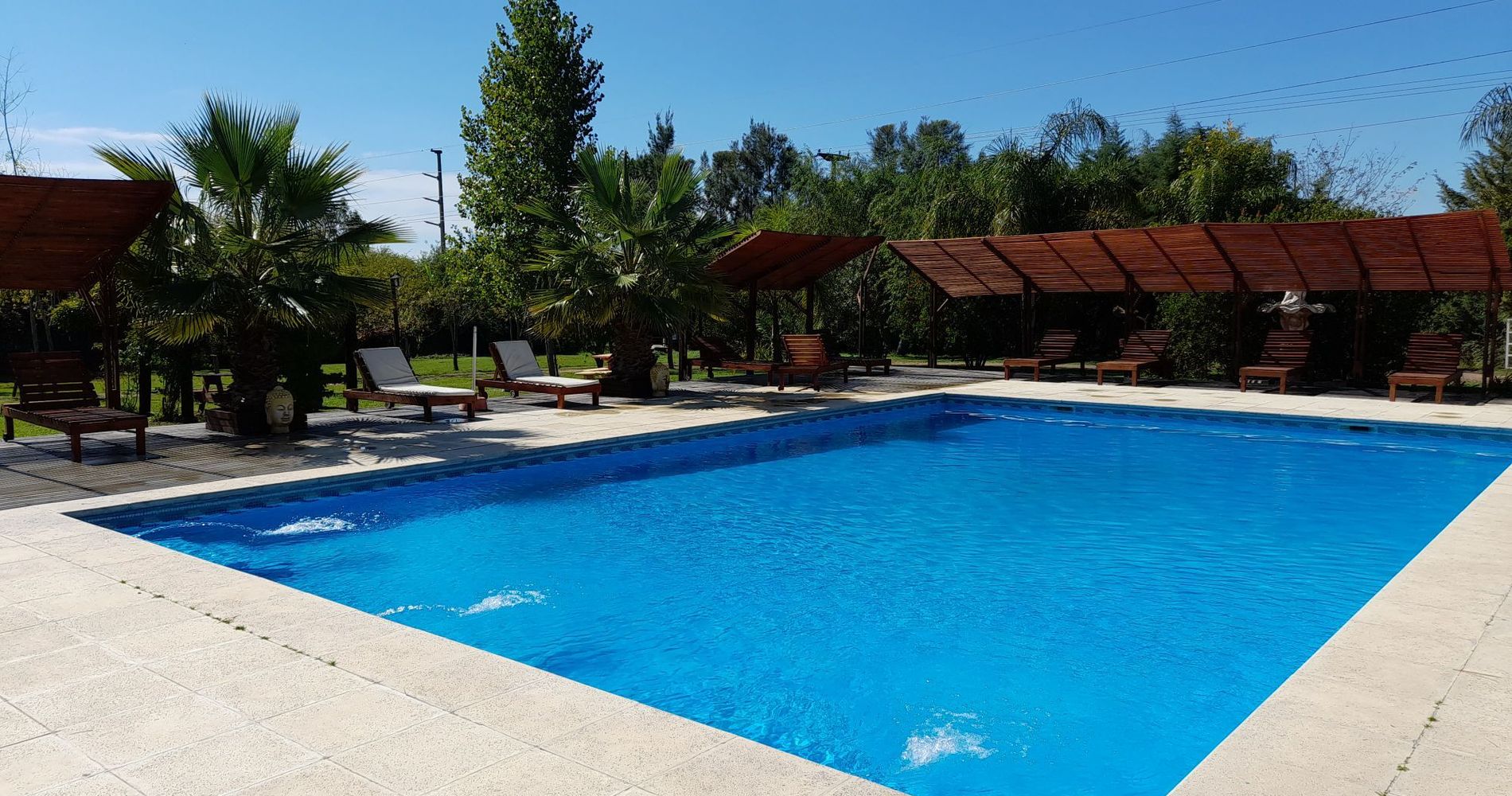 Complejo Verde y Sol en La Colonia