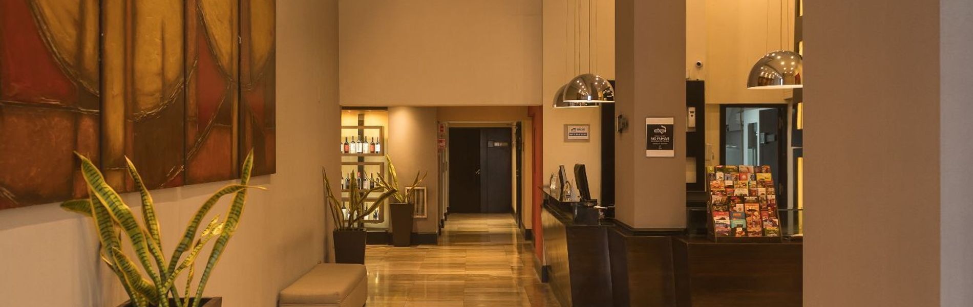 Hotel Premium Tower Suites