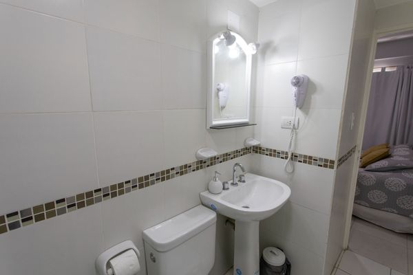 LOCAL EXPERIENCE V - 1 DORMITORIO