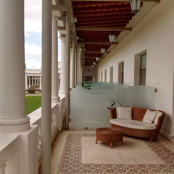 Howard Johnson Sierras Hotel and Casino