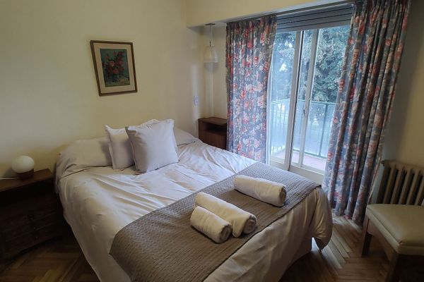 Andalue Centro o Plaza Italia Apartment