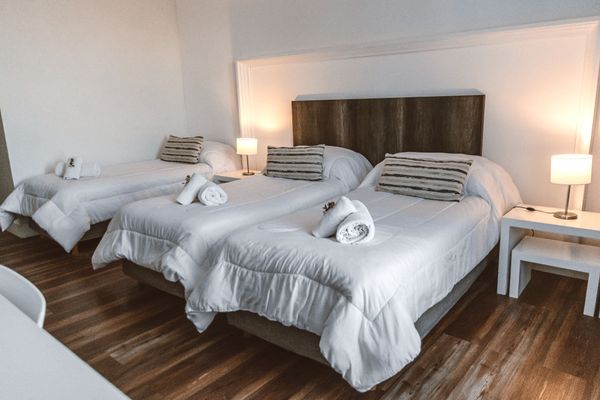 Habitación de Hotel con Vista a las Sierras