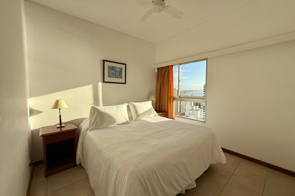 Departamento de 2 ambientes superior con vista a la ciudad