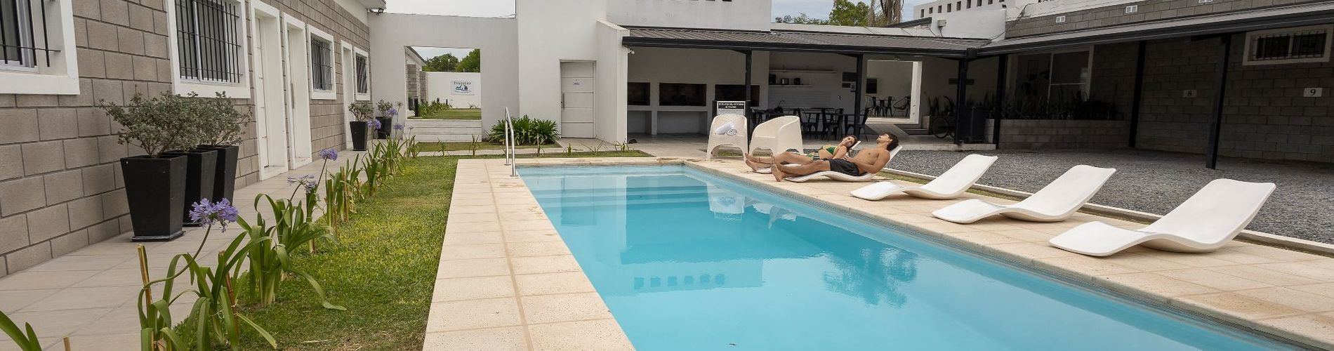 Apart Hotel Ribera del Baradero