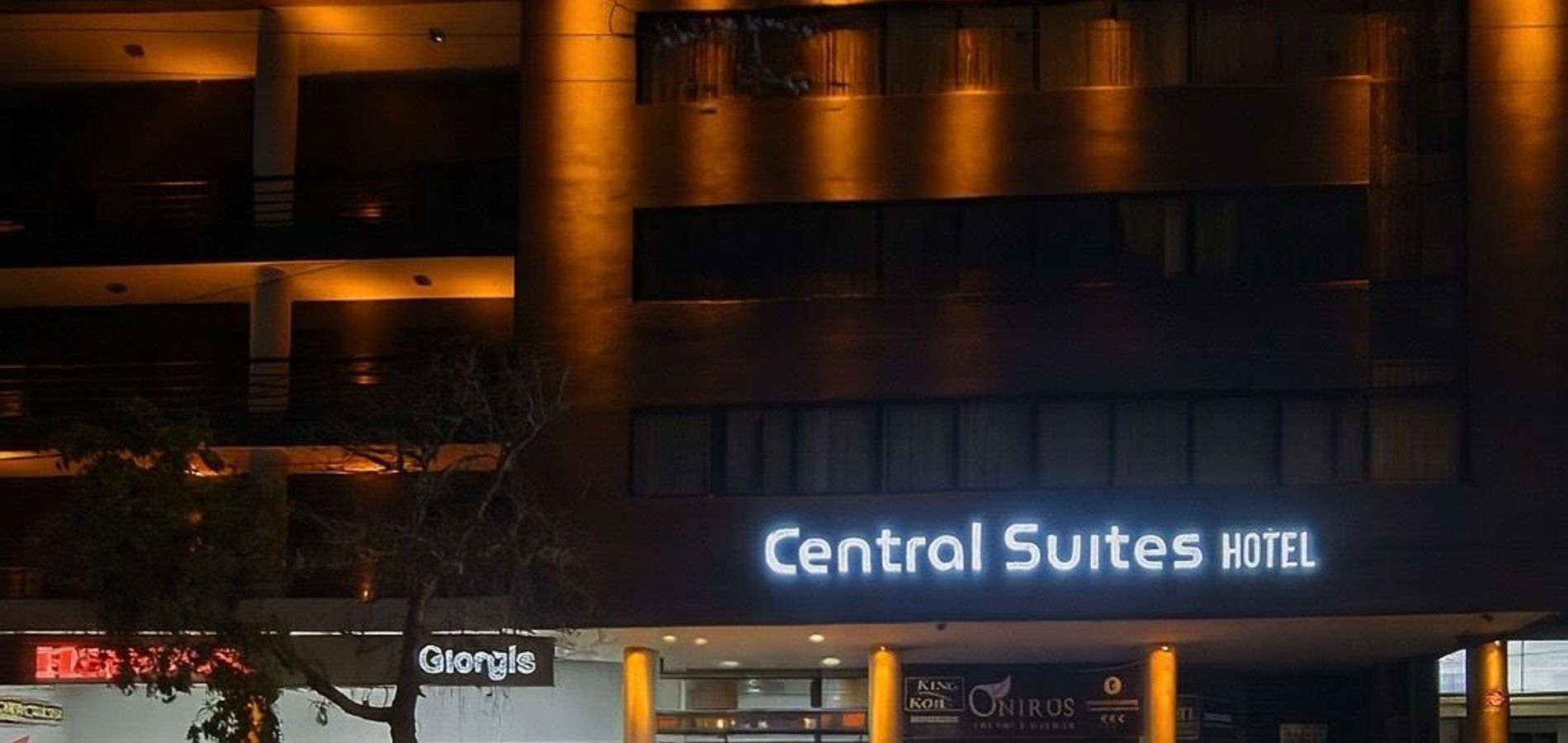 Central Suites Hotel