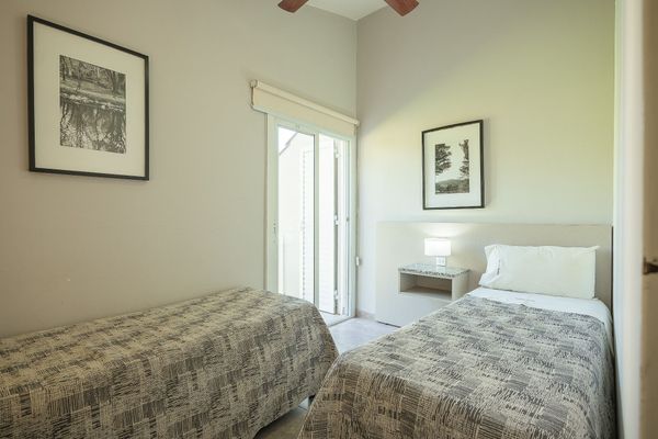 Sector Sierras 1 (2 Plantas) - 2 Habitaciones y 1 baño (Hasta 2 huéspedes) 