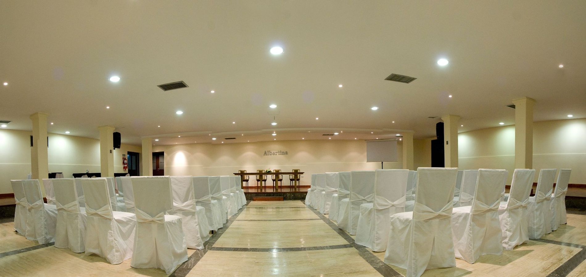 Albertina Hotel San Juan