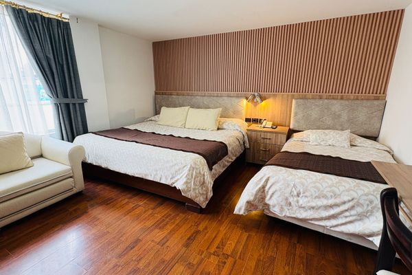 Habitación Matrimonial + Twin 
