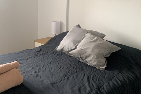 Quatro Housing