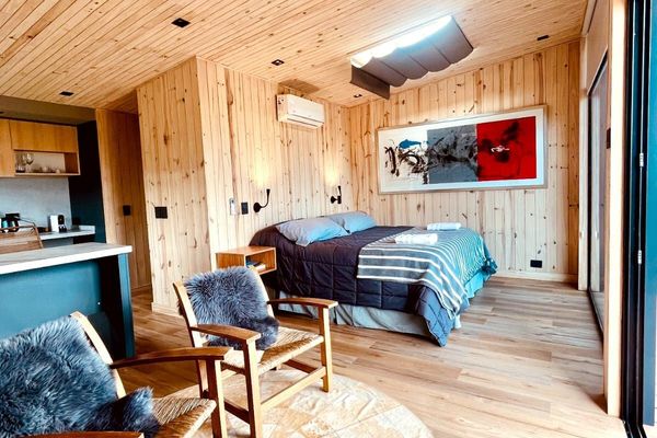 Exclusive Wood Loft, King Bed, Mountain View 