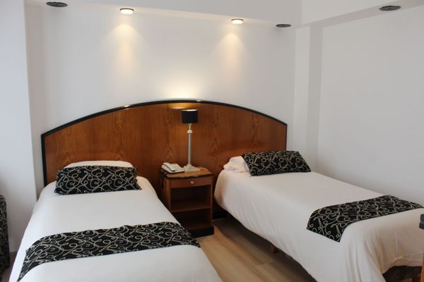 Habitacion twin vista piscina