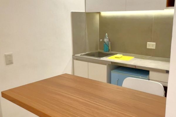 Monoambiente sobre calle Ayacucho, Recoleta