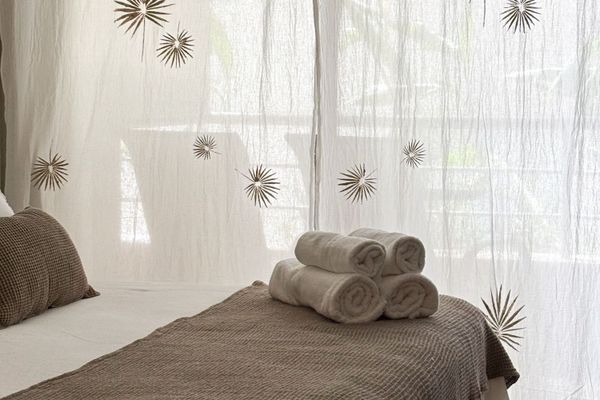 New India Apartment - con amenities, centrico.