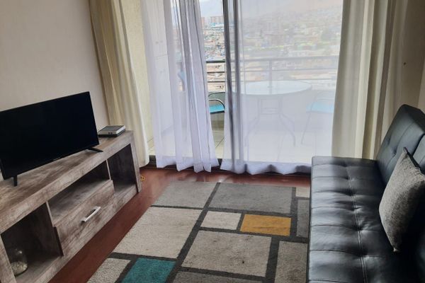 Avenida Tadeo Heanque  2221 