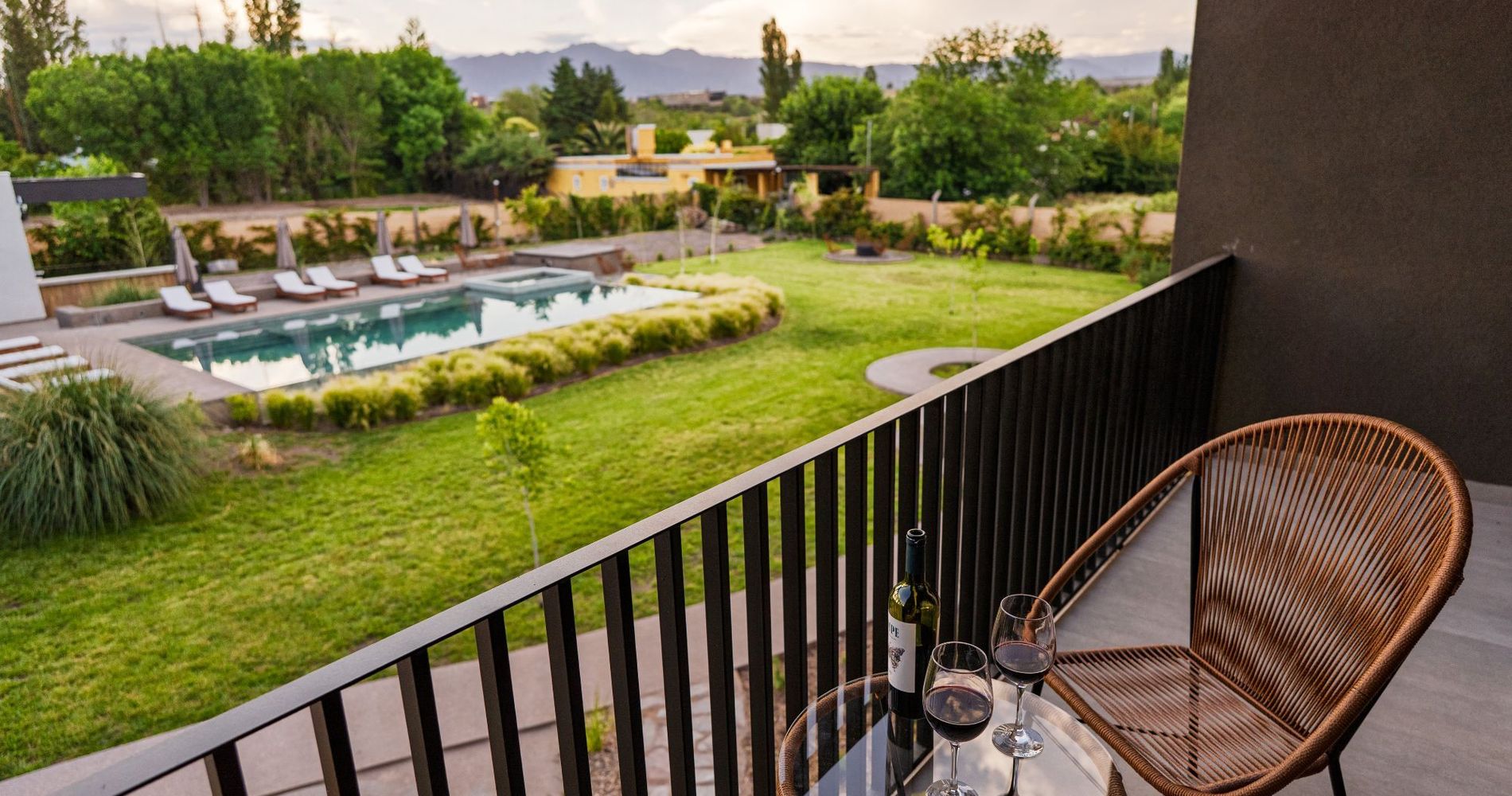 Vistalba Hotel Aparts & Suites