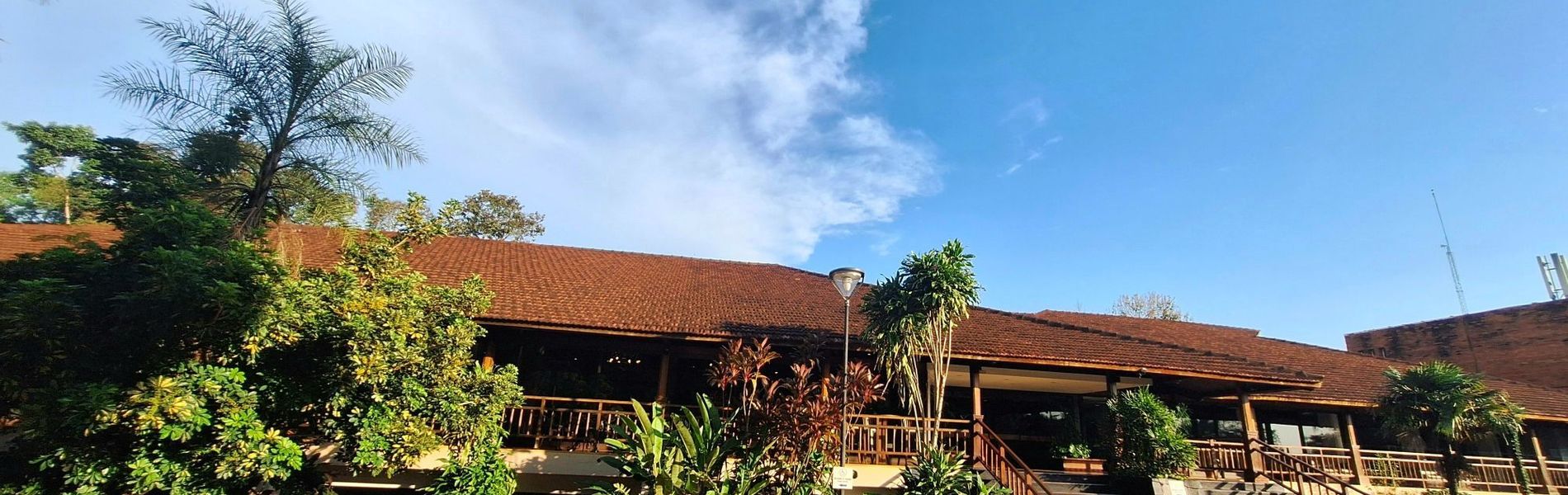 Hotel Raízes Esturjão