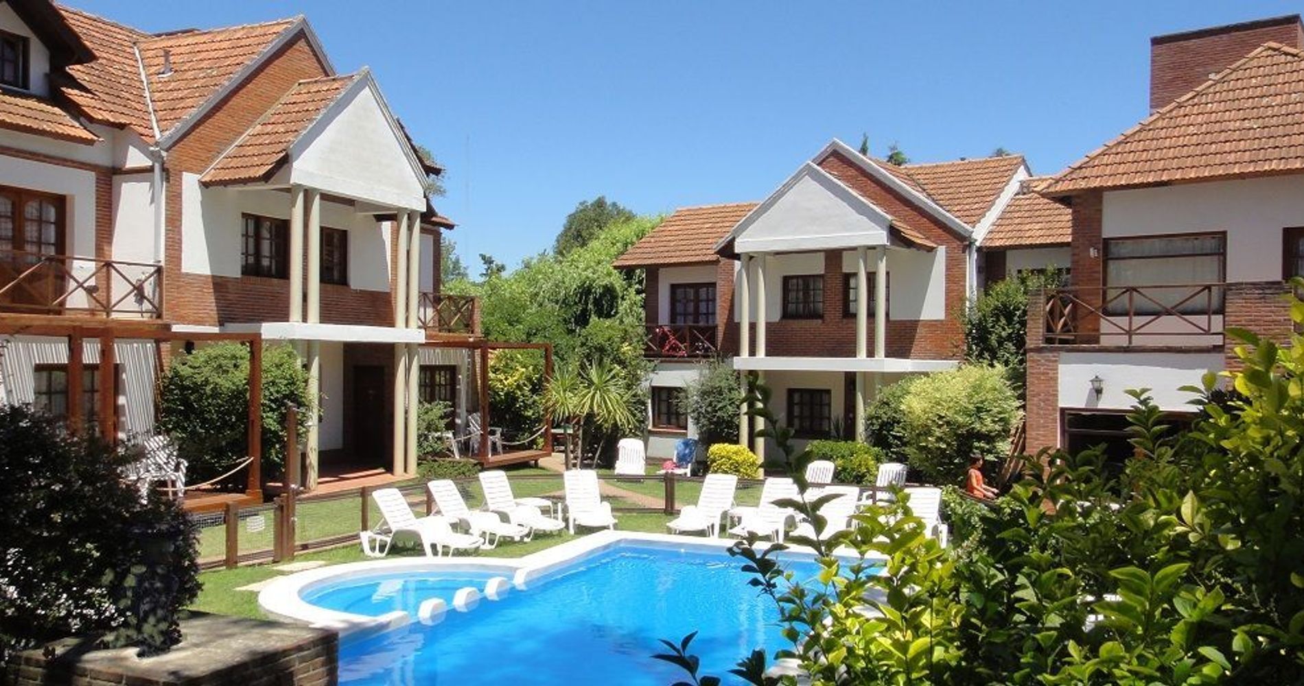 Valeria del Sol Apartments