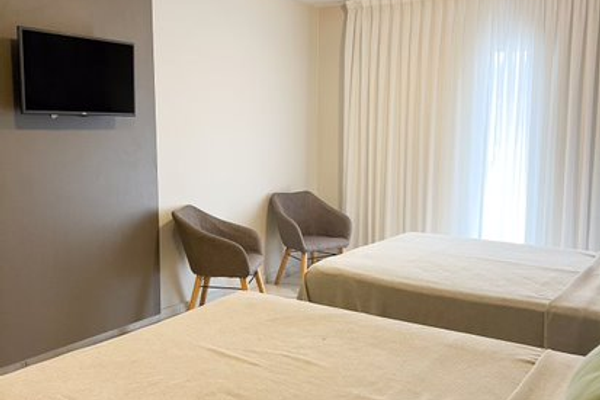 MIRAFLORES - Suite Junior con 2 camas matrimoniales