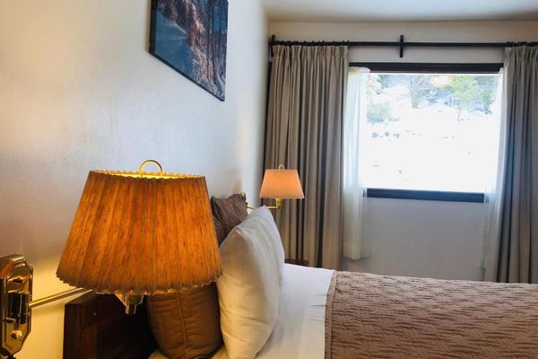 HABITACIÓN MATRIMONIAL