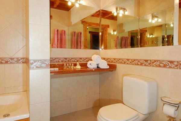 Cabaña para cuatro a siete personas