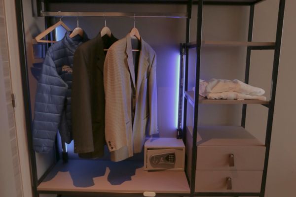  Posta Clásica Matrimonial 