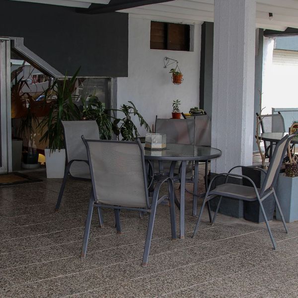 LUGAR DE DESCANSO, MATE Y LECTURA