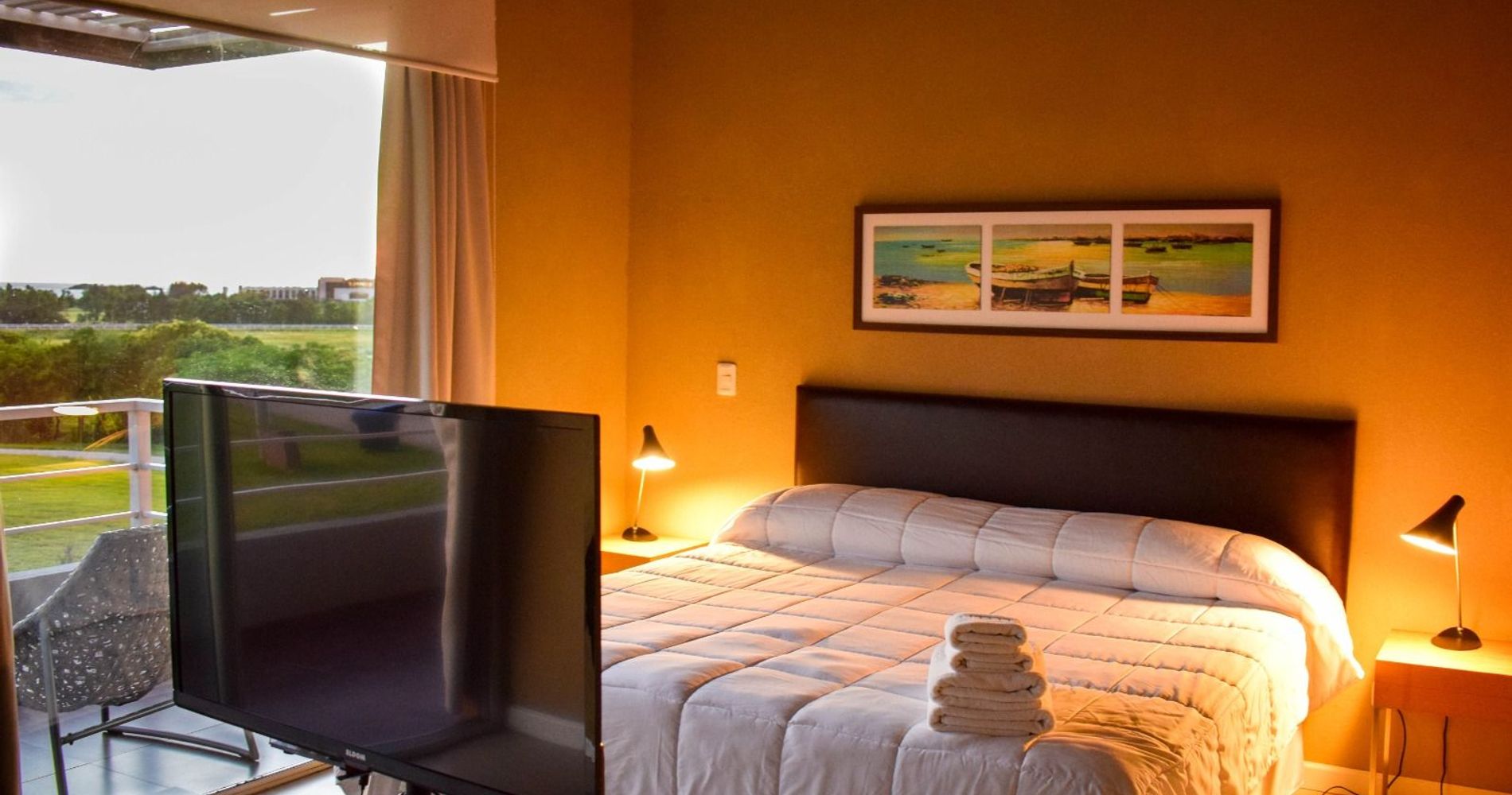 Lomas Del Real Aparthotel