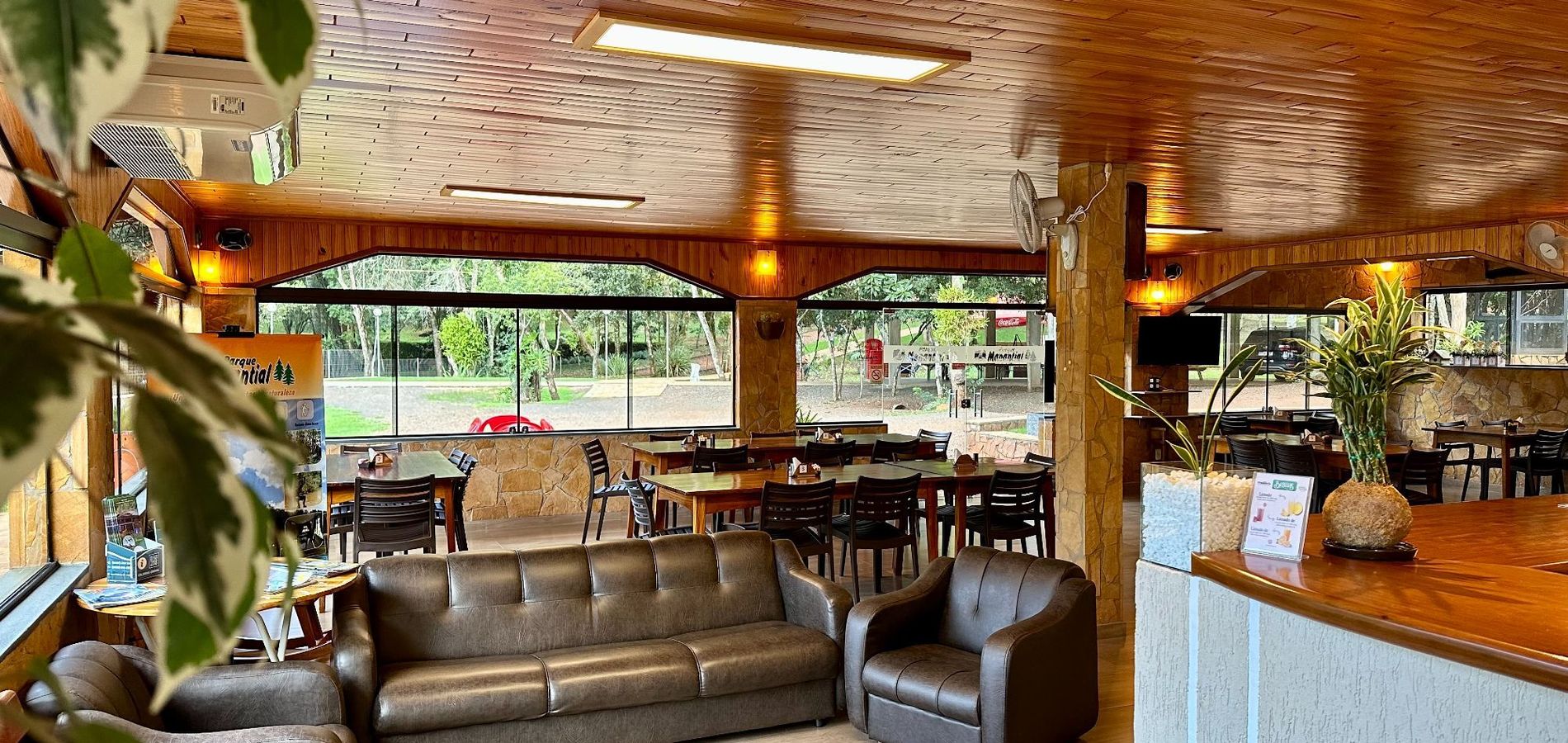 Parque Hotel Manantial