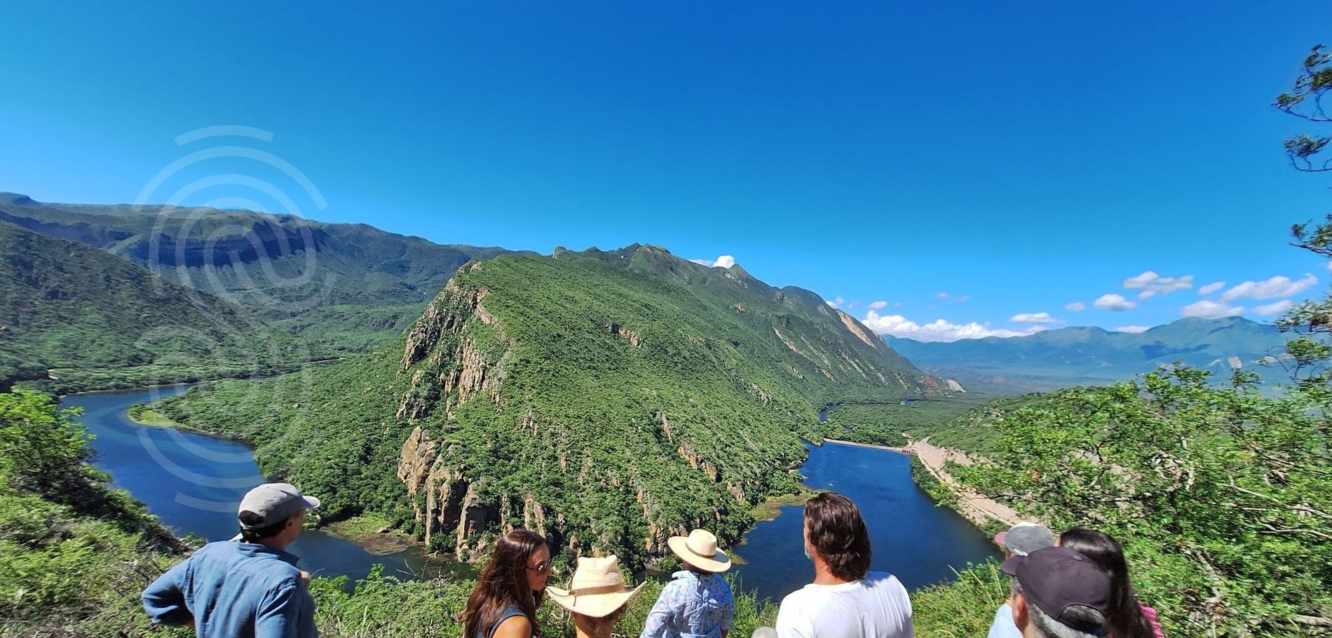 BIENVENIDOS A LA ESENCIA DEL NORTE ARGENTINO