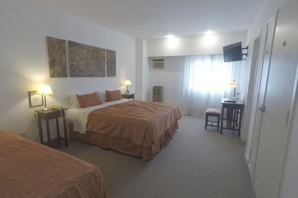 Habitación Triple Lujo