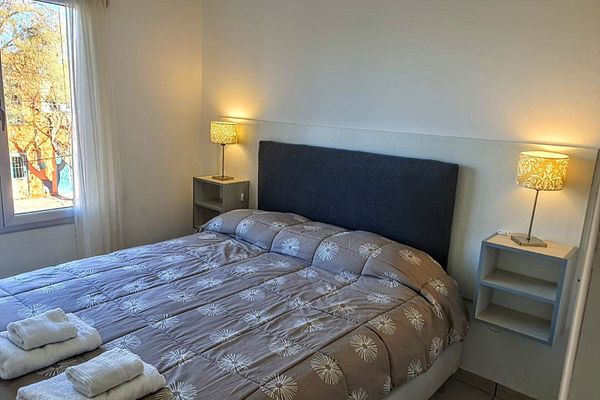 Departamento 4. ( 3 plazas)