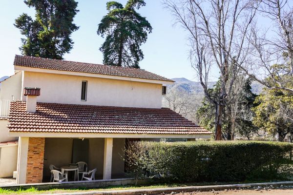 Sector Sierras 1 (2 Plantas) - 2 Habitaciones y 1 baño (Hasta 2 huéspedes) 