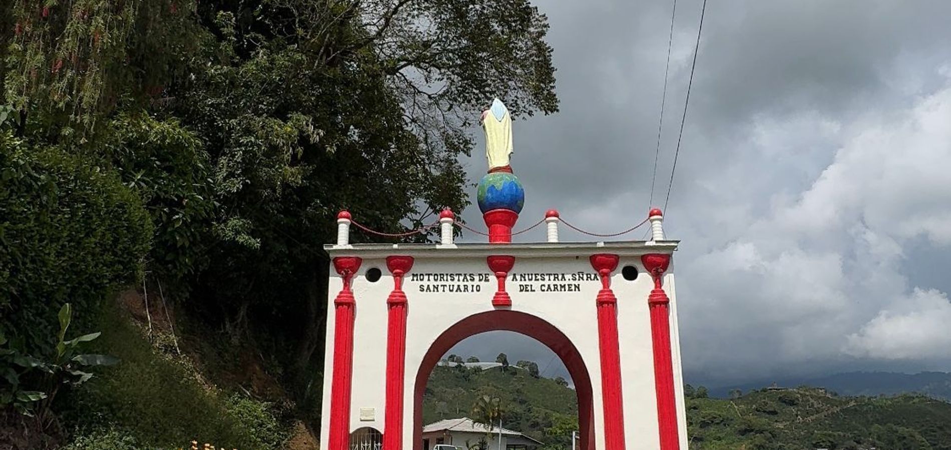 Entre Montes y Cafetales Glamping