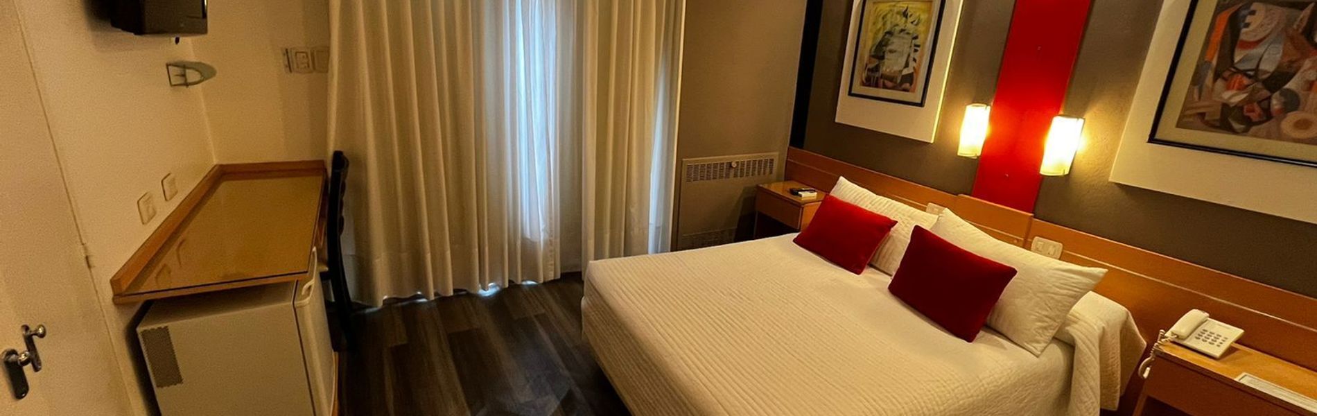 Sarmiento Palace Hotel