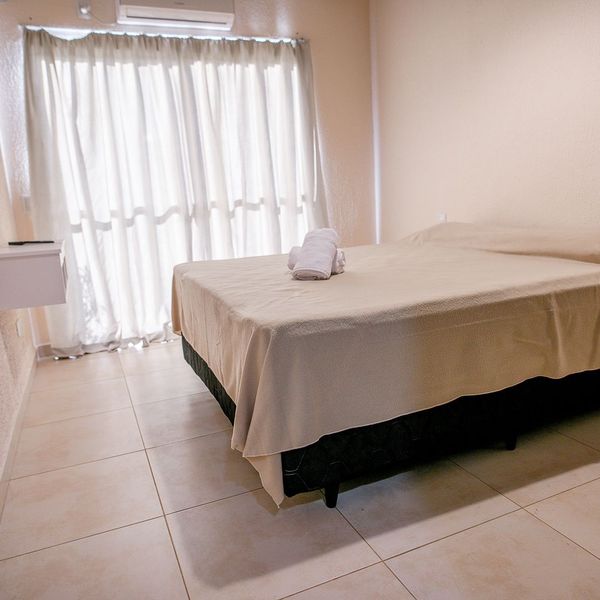 Isondu Suites & Breakfast